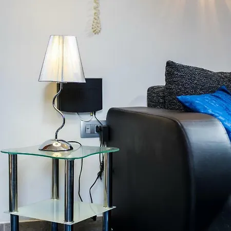 Nona Lena Studio Apartment *