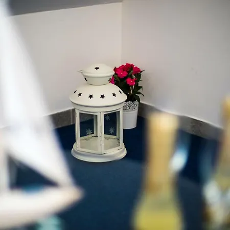 Nona Lena Studio